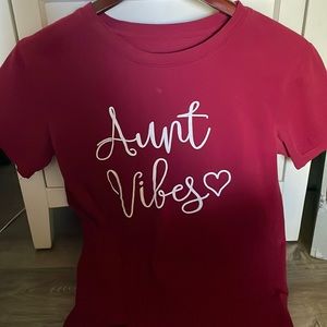 An aunt vibes tee shirt